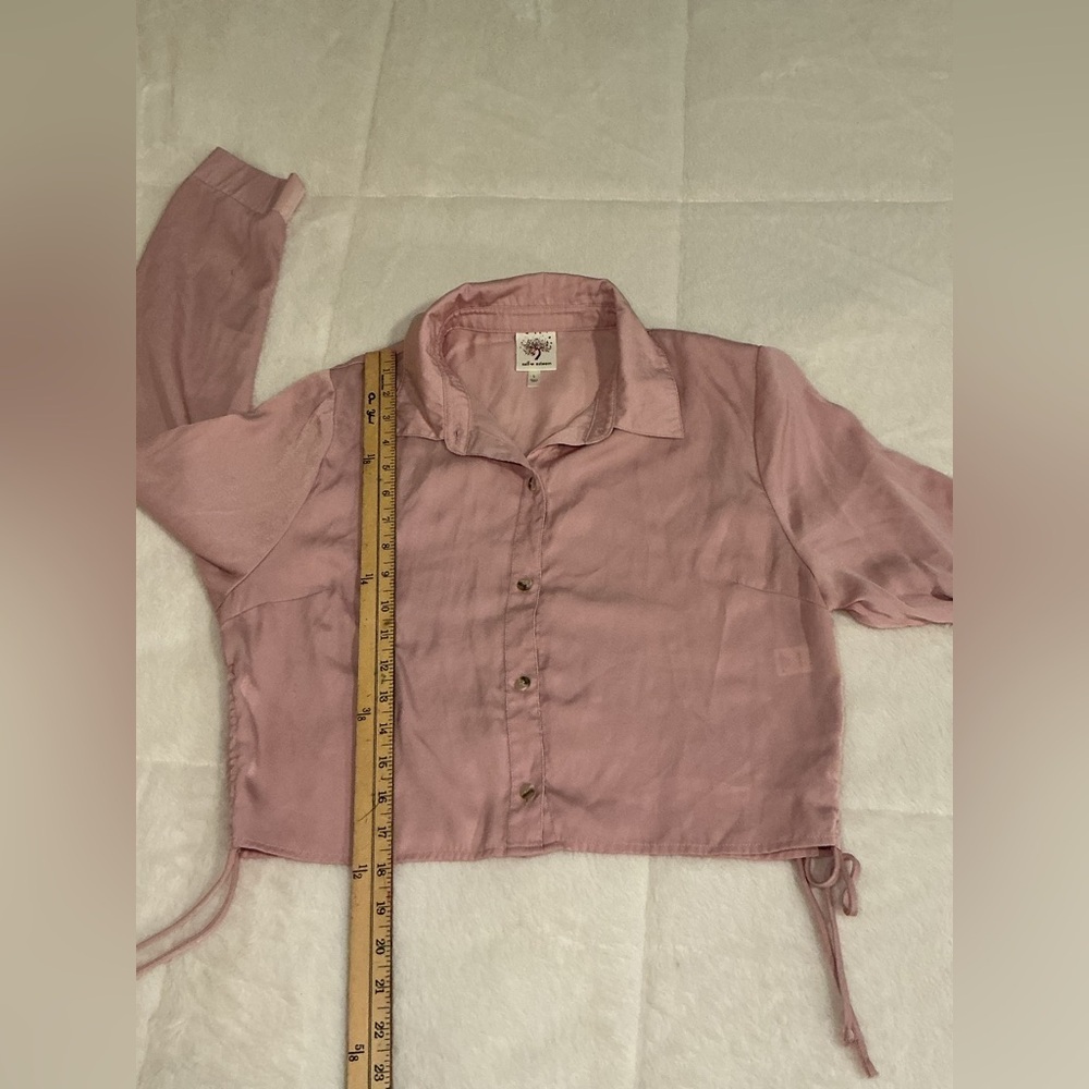 Pink Button-Up Women's Top - Picture 6 of 7